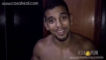 Preview 2 of Amia Miley Full - Eduardo Lima fudendo a pretinha safada na Festa Prime
