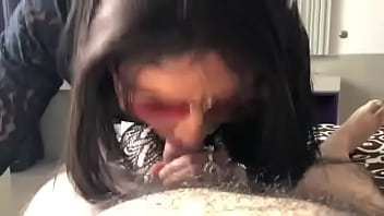 Preview 4 of 10m Dick - Mi puta travesti chupando verga