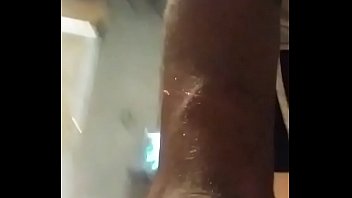 Preview 1 of Xxl Pedi - Twerking