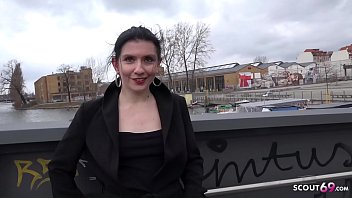 Preview 2 of Gorgeous Babees - GERMAN SCOUT - KUNST STUDENTIN ANNA ANAL GEFICKT BEI CASTING