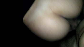 Preview 2 of Whoa Busty - POSSO TE EMPURRAR?!