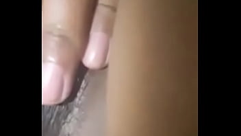 Preview 1 of Kountry Cutie - Manoseando la papalla
