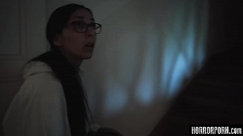 Preview 1 of Lesbi Hotmoza - HORRORPORN - The demon&#039_s grip