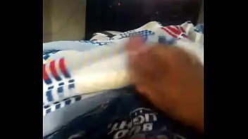 Preview 2 of Japan Mom Hard - La mama de mi amigo me pidio un video