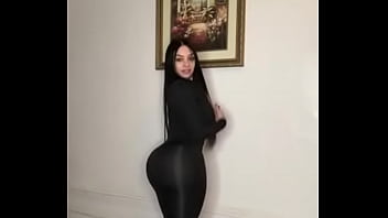 Preview 4 of Uncle And Gorl - Sexy Latina twerk