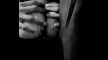Preview 4 of Granny Peeling Fuck - Manoseando mis tetas