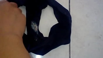 Preview 3 of Brothaet - CALZON USADO CON FLUIDO VAGINAL DE MI TIA