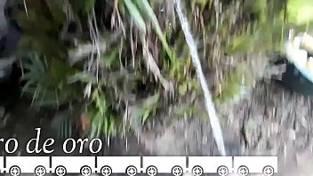 Preview 1 of Beg Dod - Caiu na net !!!  Fazendo xixi em banheiros publicos e privados para mandar por whatsap a meu amor !!!!