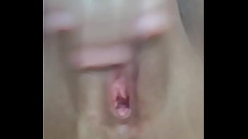 Preview 1 of Boye To She Male - Esposa se toca