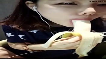 Preview 3 of Bhabi Ke Cudai - 한국야동 벌써부터 바나나로 목까시 연습
