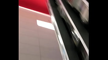 Preview 2 of Bokep Id Itfemalesecret - Upskirt a venezolana en target