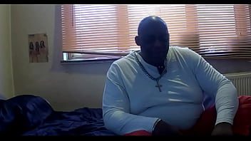 Preview 1 of Pure Tamil Pussy Videos - Hollywood ice feeling lonely and horney so thought that he would help all the bored ladies out with a little fun and raunchy show for all to enjoy?
