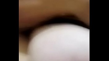Preview 2 of Dick Chech - Caiu na net novinho seduzi coroa batendo punheta no Whatsapp