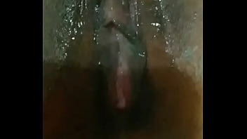 Preview 1 of Nepali Mom And Son Sex Video - El toto mojado de mi prima