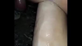 Preview 4 of Kerala Aunty Fuck And Squirt - Fisting dentro do terreno da igreja universal. (parte 01)