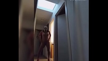 Preview 4 of Cum Down Throat Upside Down - V&iacute_deo de verificaci&oacute_n