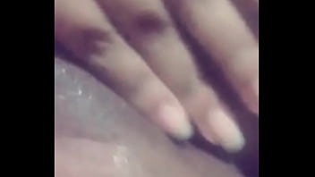Preview 2 of Hot Xxx Nikki Bella - mi vecina