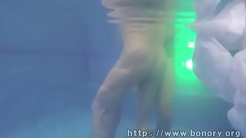 Preview 2 of Indian Raf Video - Dưới nước
