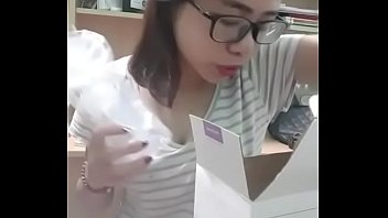 Preview 1 of And Vatoubn - em g&aacute_i  h&uacute_t sữa  cực ph&ecirc_