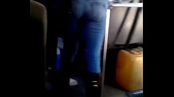 Preview 3 of Connie Com - culote de e en el transporte pide a grito verga