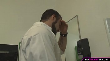 Preview 2 of Dlep 004 - tranny gloryhole