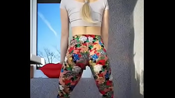 Preview 3 of Gay Cops Boot - Loira Gostosa - twerk