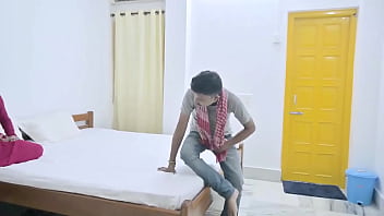Preview 1 of Rape Samll Gilr - Indian Bhabhi Fuck And Satisfying Her Ex-Boyfriend In Hotel Hindi Audio