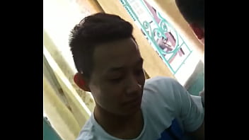 Preview 2 of Whering Head Phones - Verification video