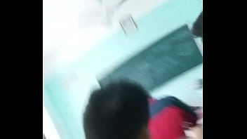 Preview 1 of Whering Head Phones - Verification video