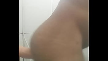 Preview 2 of Deep Voice - Algu&eacute_m enteressado em me comer quer