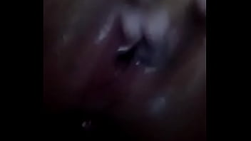 Preview 1 of Allina Hennesy - Amandinha do Piau&iacute_ gravou v&iacute_deo batendo uma siririca e mandou para o namorado.