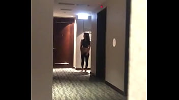 Preview 3 of Nina Smells - Siskaeee telanjang di hotel