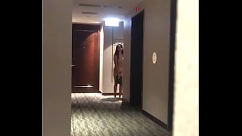 Preview 4 of Nina Smells - Siskaeee telanjang di hotel