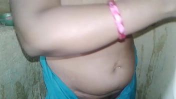 Preview 3 of Indian Aunty Blouse - Verification video