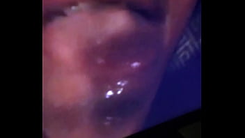 Preview 2 of How Is Eaten Pussi - tributo a vickydulce1973