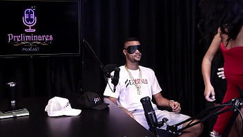 Preview 4 of Xxx Videos Com Mom - Tem a fama de &quot_Mestre da Putaria&quot_,  as situa&ccedil_&otilde_es estranhas com f&atilde_s,  elas viraram Mc&#039_s,  e no jogo de adivinhar... - Lutero,  B&aacute_rbara Sol e Bruna Ferrari (WATCH ON: SHEER/RED)