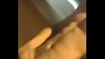 Preview 3 of Boy To Boy Fucking - Batendo uma na rua