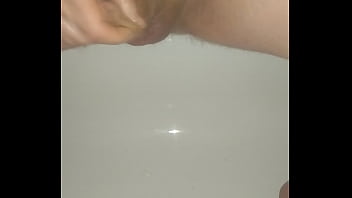 Preview 4 of Bbw Malays - pivasek si hraje