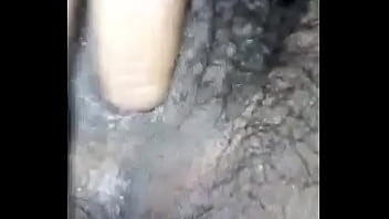 Preview 2 of Sunny Leone In Black Satin Dress - V&iacute_deo de verificaci&oacute_n