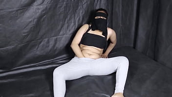 Preview 2 of Ass Gaping Bangbros - قاعدة فى البيت لوحدة قعدت اضرب سبعة ونص غرقت المنطلون من اللى نزل من كسى