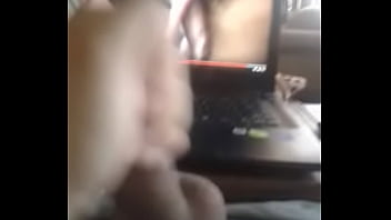 Preview 2 of Sex For Csh - masturbandome viendo xvideos