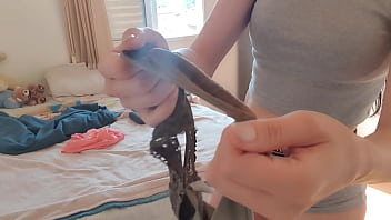 Preview 2 of Xxx Virgin Hot Sex Video - GOSTOSA GOZOU NA CALCINHA  ,  PEGOU EM CIMA DA CAMA ,  VIROU O C&Uacute_ DE QUATRO BEM GOSTOSO E MOSTROU O FUNDO MOLHADINHO