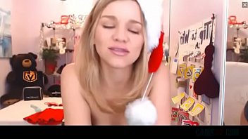 Preview 1 of Www Tamil Sex Wapsite Com - Horny blonde with saggy tits masturbating with passion