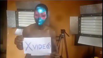 Preview 1 of Pissing Milf Face - Verification video