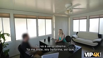 Preview 1 of Pourn Harb - VIP4K. La guapa rubia Allie con mucho gusto le da su mariquita a un agente de prestamos