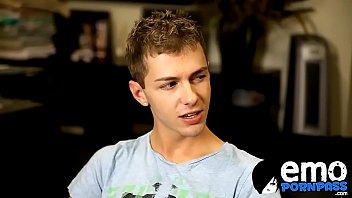 Preview 1 of Camera Nos Oculos - 18yo stud Brice Carson fucks for cumshot after blowjob