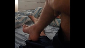 Preview 4 of Sleeping Sisters First Time - V&iacute_deo de verificaci&oacute_n