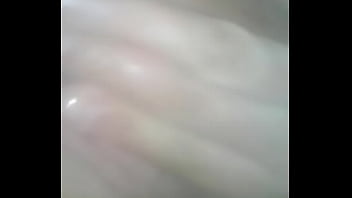 Preview 4 of Girl Show Sexy Body - Mi amiga toc&aacute_ndose
