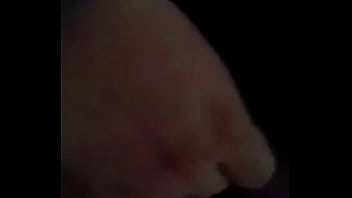 Preview 4 of Doggy B Linh 2k5 - Gordita se mete cepillo de dientes