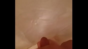Preview 4 of Jhonya Sins - Quick nut.